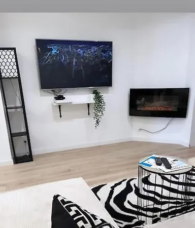 Vakantiehuis Grande Maison Et Jardin Metropole